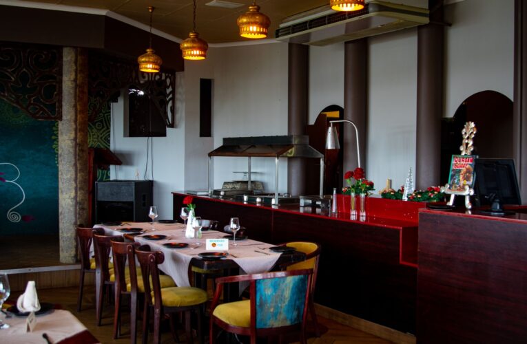Sistema de reservas para restaurantes: claves para organizar las mesas con un software TPV para comercio