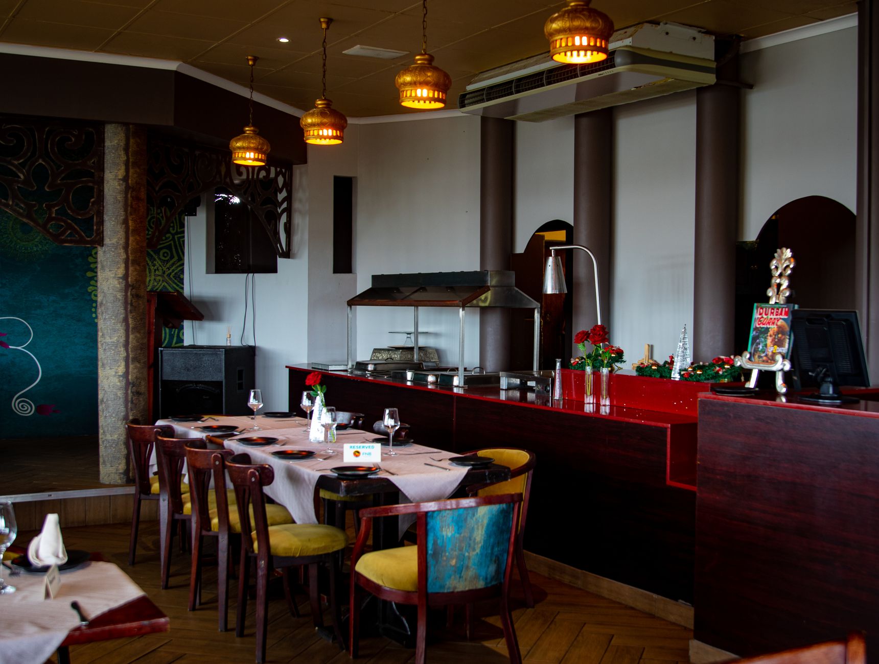 Sistema de reservas para restaurantes: claves para organizar las mesas con un software TPV para comercio